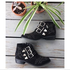 NWOT Chic Suede Studded Bootie